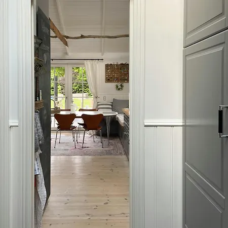 Cozy Summer House In With Soul And History Ferienhaus Hornbæk